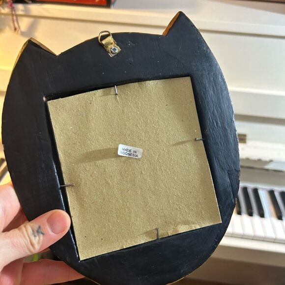 Vintage 90s Handcrafted Wooden Whismsygoth Cat Face Mirror Rare - Picture 7 of 14